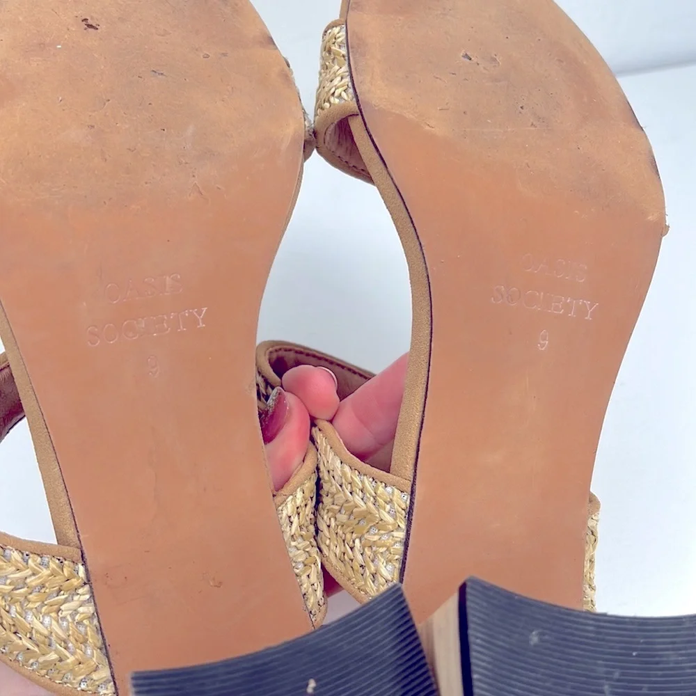 Oasis Society Backless Stacked Block Heels Sandals Tan Straw Size 9